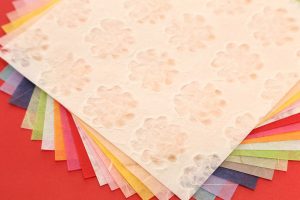 千代紙の歴史は？千代紙以外の和紙の種類や折り紙との違いは？