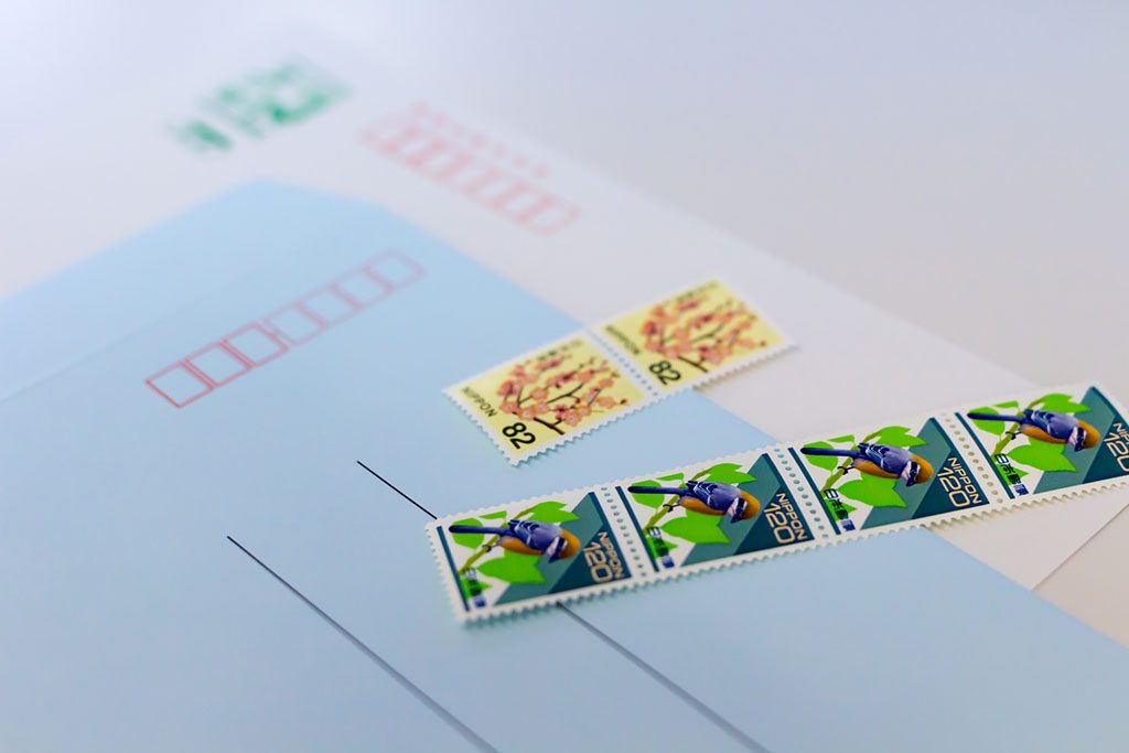 便箋と切手 最近使っていますか 便箋と切手の正しい使い方を知ろう 贈り物 マナーの情報サイト しきたり Net