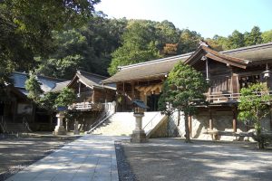 青渋垣神事の神社